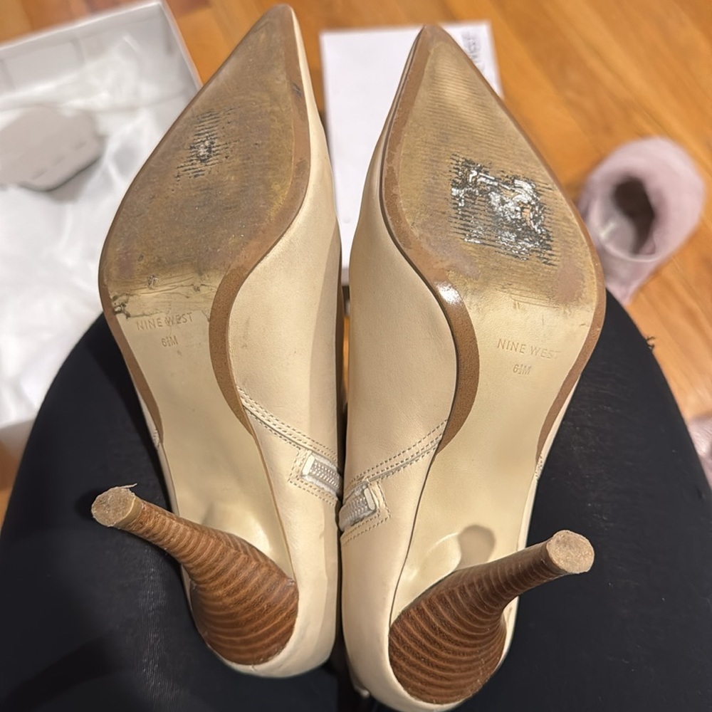NINE WEST• leather heel pointed boots - Picture 11 of 15